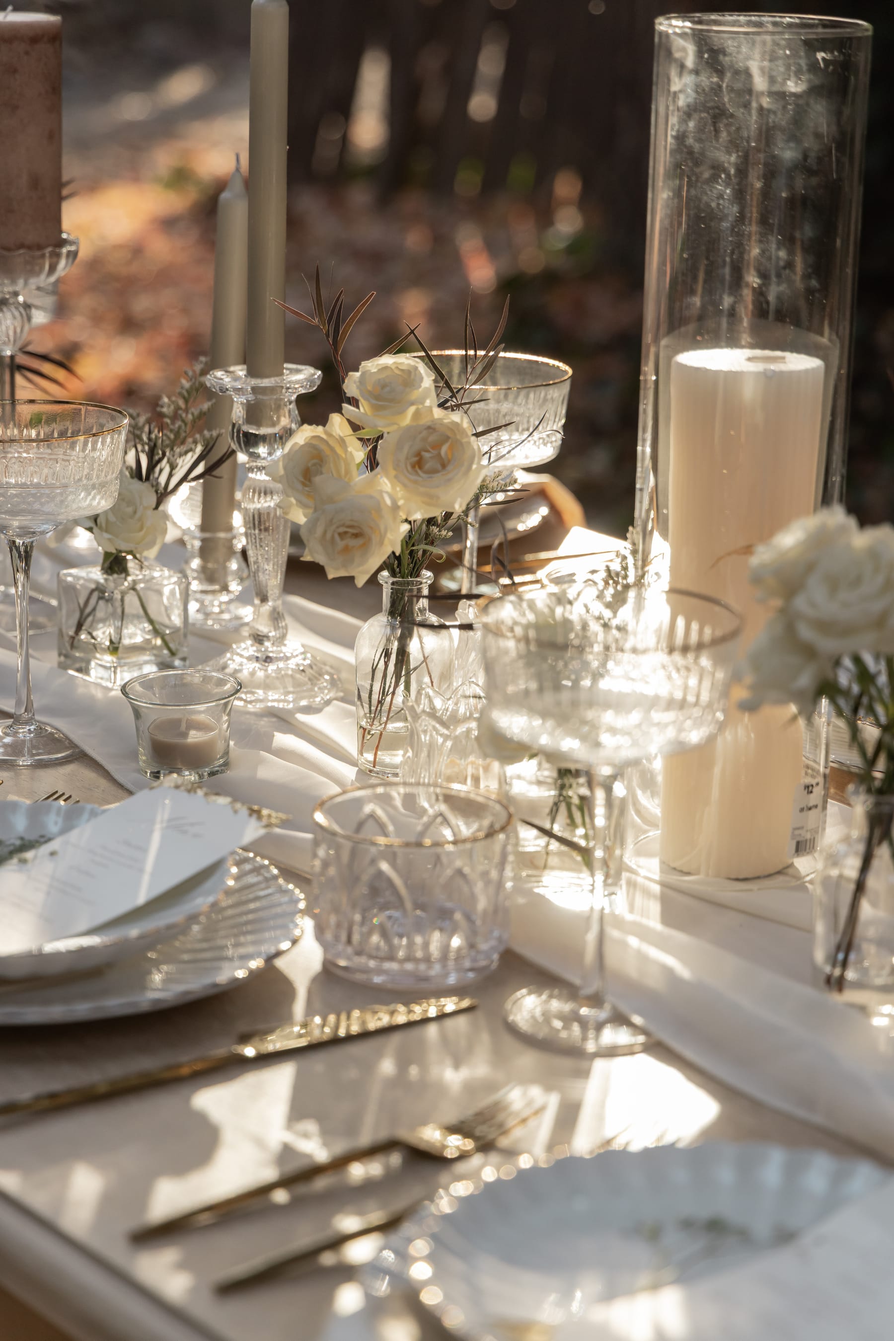 Floral tablescape designed by Lily Luxe Floral